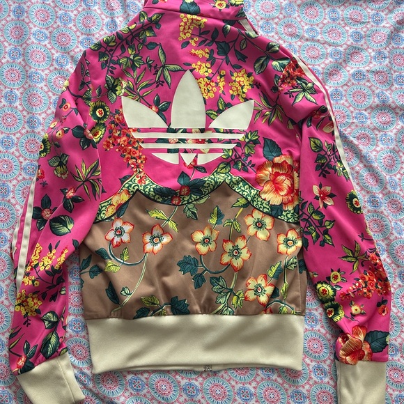 Women’s Adidas Jacket - Picture 1 of 3